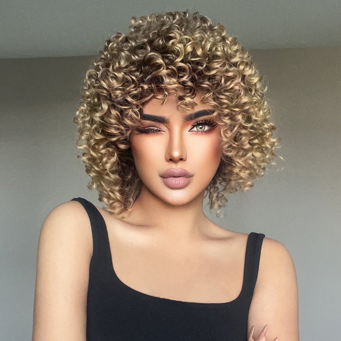 【Seren】Loxology | 14 Inch Short Curly Blonde Wigs Synthetic Wigs for Women & Girls